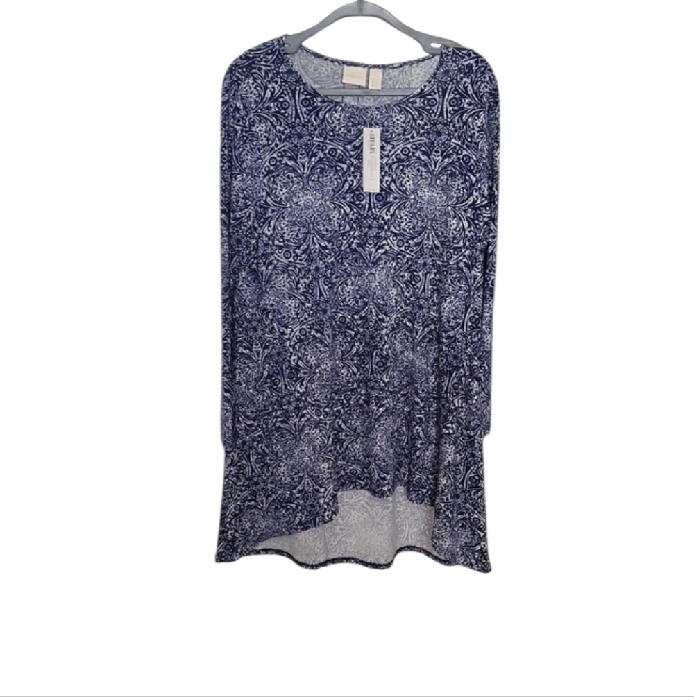 Chico's Women's Medallion Button Back Tunic Top- Size 1 ( Medium 8)